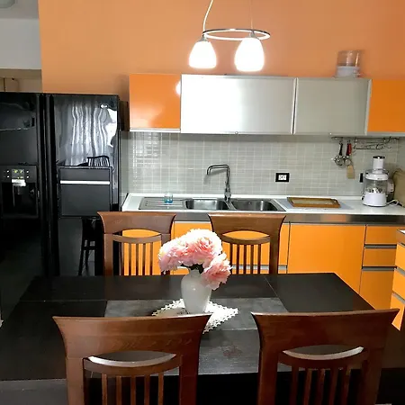 아파트 Eka Luxury Penthouse 1